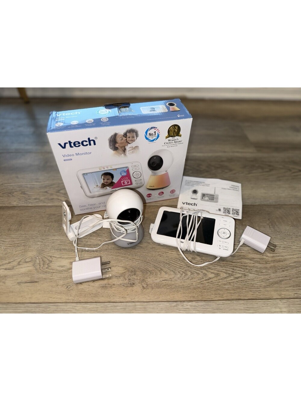 VTech VM5254 Digital Video Baby Monitor 5" with Adaptive Night Light White